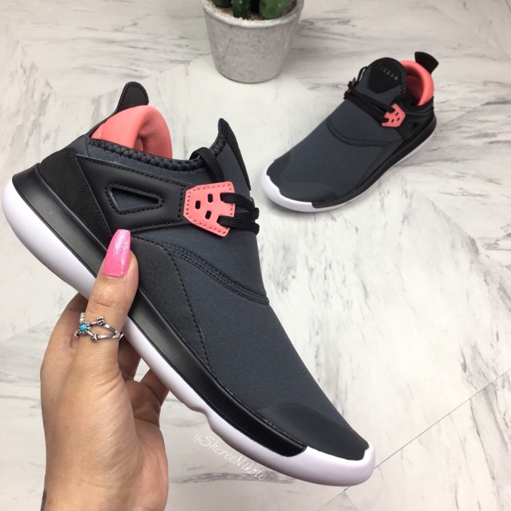 JORDAN Shoes Fly 89 GG | NIKE